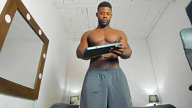 James McBoy online show from 03.02.26