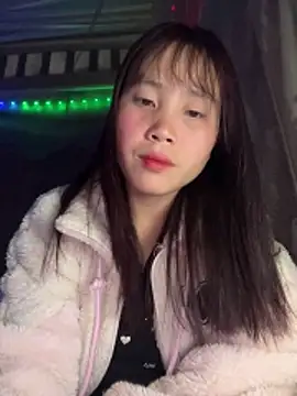 Snapshot of kekely chatting on 02.04.26 kekely online show from 02.04.26