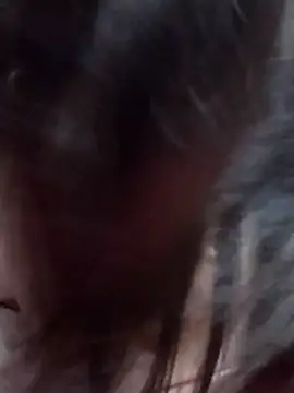 Snapshot of Marui-1 chatting on 02.22.26 Marui-1 online show from 02.22.26