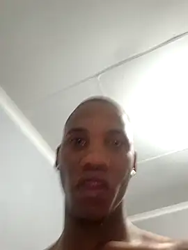 Snapshot of MfanayaSpantu09767 chatting on 02.28.26 MfanayaSpantu09767 online show from 02.28.26