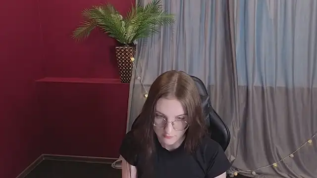 Snapshot of VixenLight chatting on 02.09.26 VixenLight online show from 02.09.26