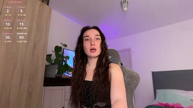 MegiMagic online show from 04.18.26