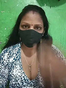 Snapshot of Parul-009 chatting on 07.16.26 Parul-009 online show from 07.16.26
