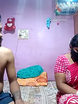 Fetish-Couple2 online show from 03.18.26