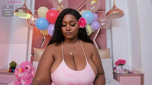 Charlotte-Wright online show from 04.01.26