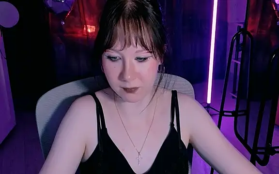 Snapshot of marty_bree chatting on 05.31.26 marty bree online show from 05.31.26