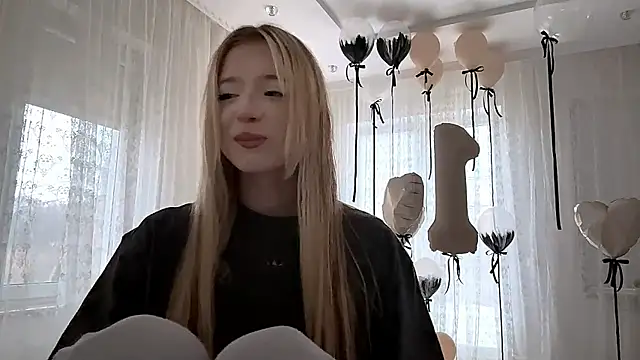 IvyArmbrister online show from 02.25.26