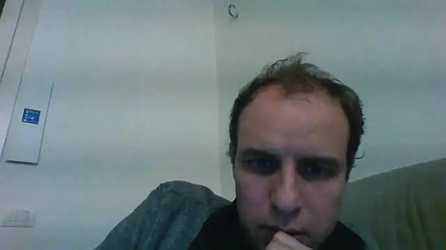 Snapshot of andre_italy chatting on 02.15.26 andre italy online show from 02.15.26