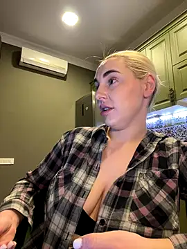 Best-B00bs online show from 11.18.25