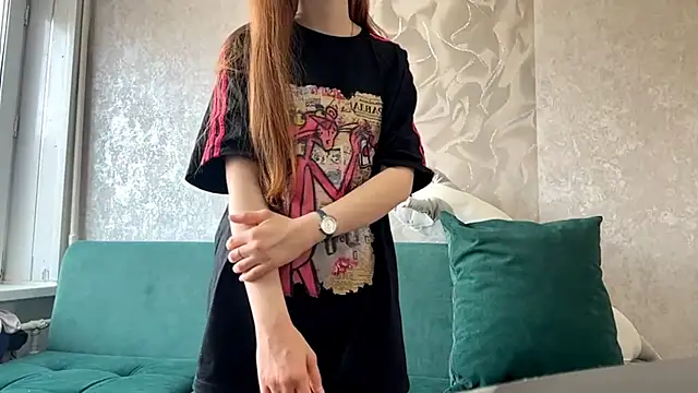 JuliaPoljak online show from 03.26.26