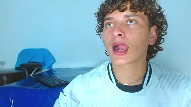 arielnoir6958 online show from 03.23.26