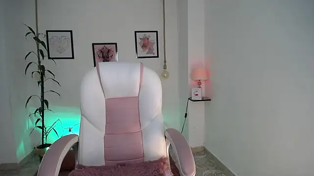 adhara 11 online show from 03.24.26