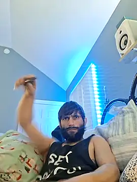 Snapshot of TrndSettr chatting on 02.19.26 TrndSettr online show from 02.19.26