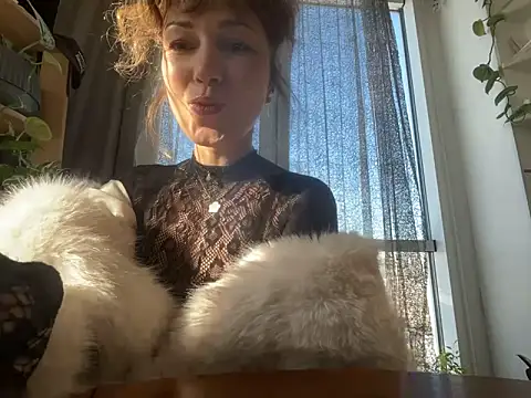 Snapshot of CarolineStar30 chatting on 02.09.26 CarolineStar30 online show from 02.09.26