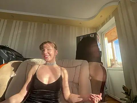 Snapshot of CarolineStar30 chatting on 02.10.26 CarolineStar30 online show from 02.10.26