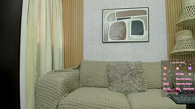 Kitty Wild 19 online show from 02.24.26