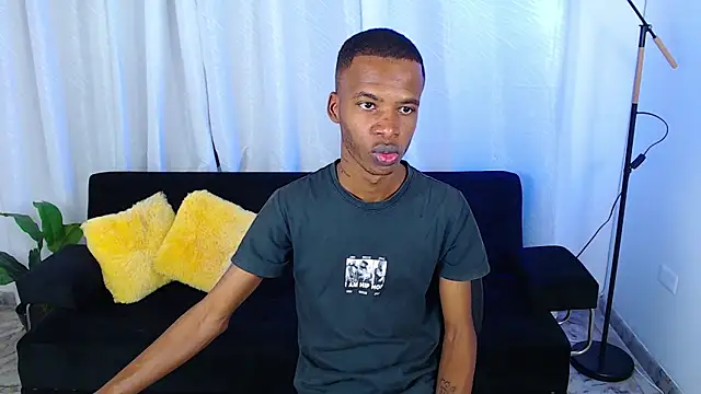 Snapshot of gusy_18 chatting on 02.03.26 gusy 18 online show from 02.03.26