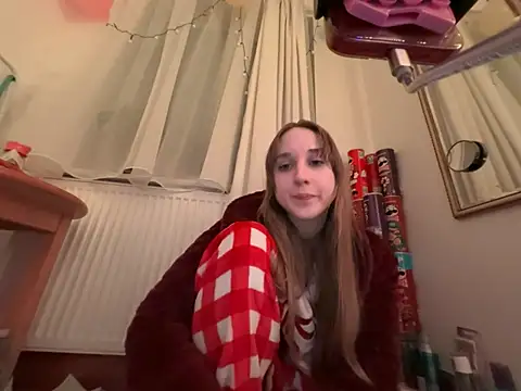 Snapshot of Wantlt chatting on 02.12.26 Wantlt online show from 02.12.26