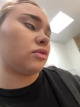 MonicaWestt online show from 02.13.26