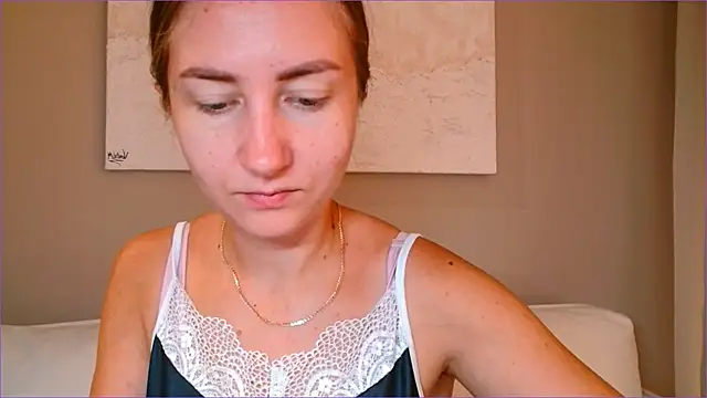 Snapshot of BluueSilk chatting on 10.21.25 BluueSilk online show from 10.21.25