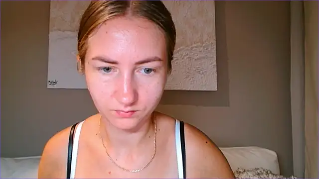 Snapshot of BluueSilk chatting on 10.24.25 BluueSilk online show from 10.24.25