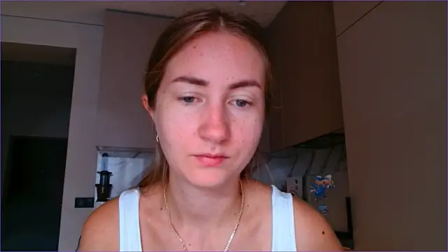 Snapshot of BluueSilk chatting on 10.27.25 BluueSilk online show from 10.27.25