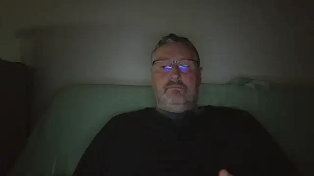 doudou310 online show from 04.05.26