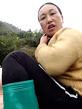 Snapshot of Tina-beo chatting on 03.13.26 Tina-beo online show from 03.13.26