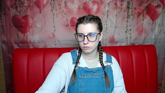 LilianaShine online show from 02.18.26