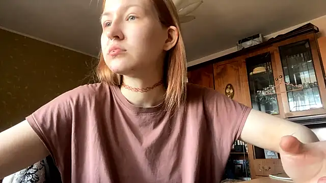 Snapshot of LaureenVielma chatting on 03.19.26 LaureenVielma online show from 03.19.26