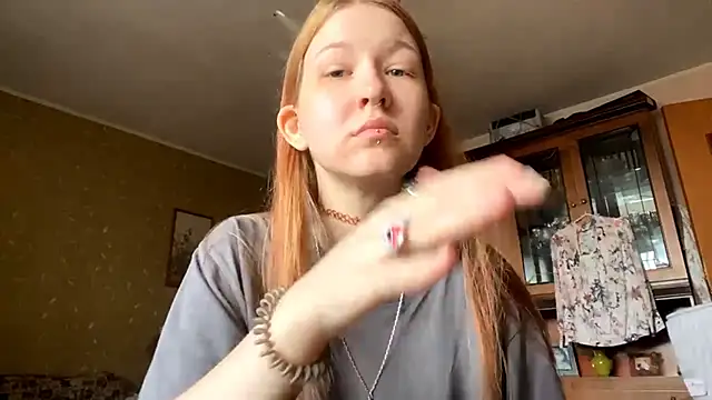 Snapshot of LaureenVielma chatting on 03.26.26 LaureenVielma online show from 03.26.26