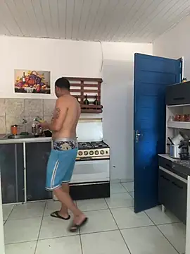 Snapshot of Loaisn chatting on 02.18.26 Loaisn online show from 02.18.26