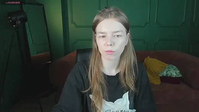 Snapshot of _Tina_Tayllor_ chatting on 03.16.26 Tina Tayllor online show from 03.16.26