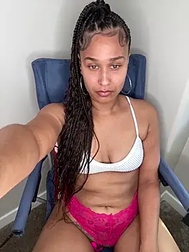 Snapshot of Jamalyce chatting on 02.24.26 Jamalyce online show from 02.24.26