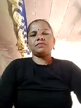 Snapshot of Pooja_sahu chatting on 04.22.26 Pooja sahu online show from 04.22.26
