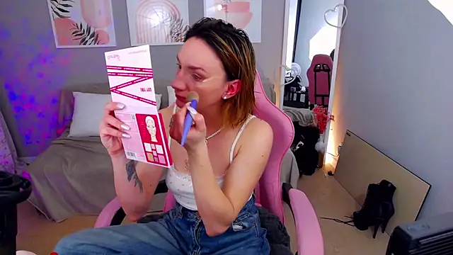 PollyRoseX online show from 04.10.26