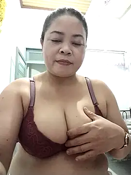 Snapshot of Baby-bigtits2026 chatting on 03.23.26 Baby-bigtits2026 online show from 03.23.26