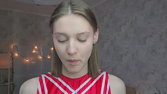 LianneBynon online show from 05.18.26