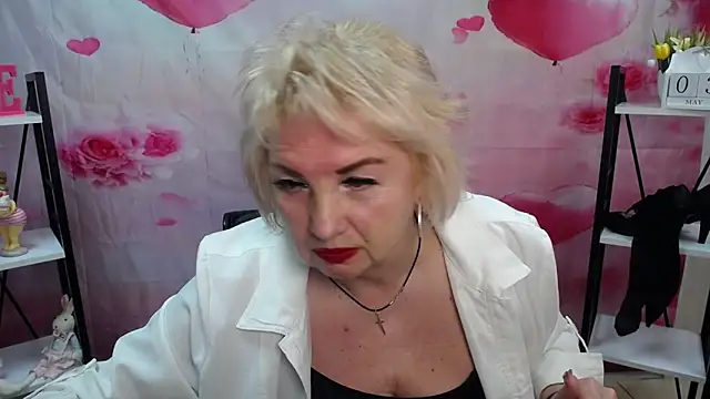 RenataDaster online show from 05.05.26