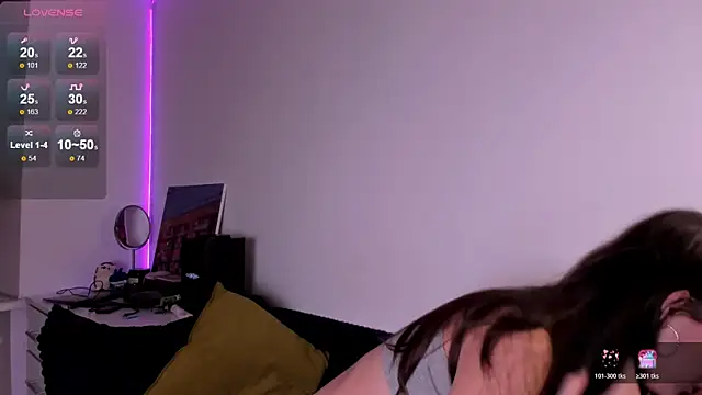 Snapshot of miabellee_ chatting on 02.13.26 miabellee online show from 02.13.26