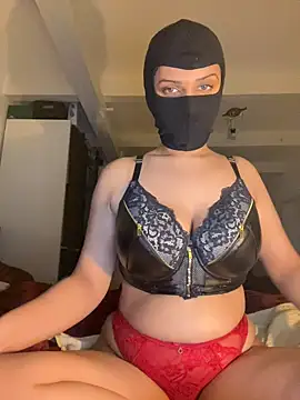 Snapshot of HelinHot chatting on 02.18.26 HelinHot online show from 02.18.26