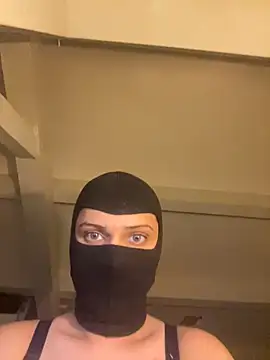 Snapshot of HelinHot chatting on 02.22.26 HelinHot online show from 02.22.26