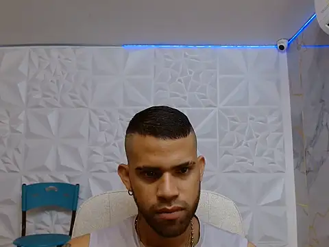 Snapshot of chacorta_ chatting on 06.18.26 chacorta online show from 06.18.26