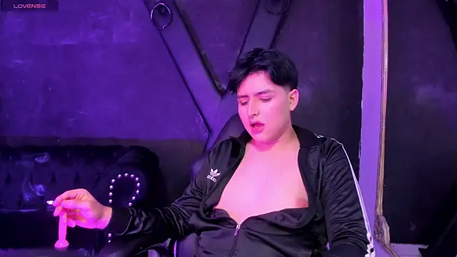 Snapshot of noahWolff_ chatting on 02.05.26 noahWolff online show from 02.05.26