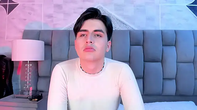 Snapshot of noahWolff_ chatting on 02.24.26 noahWolff online show from 02.24.26