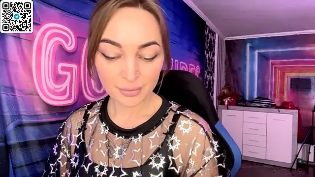 Vellora  online show from 04.19.26