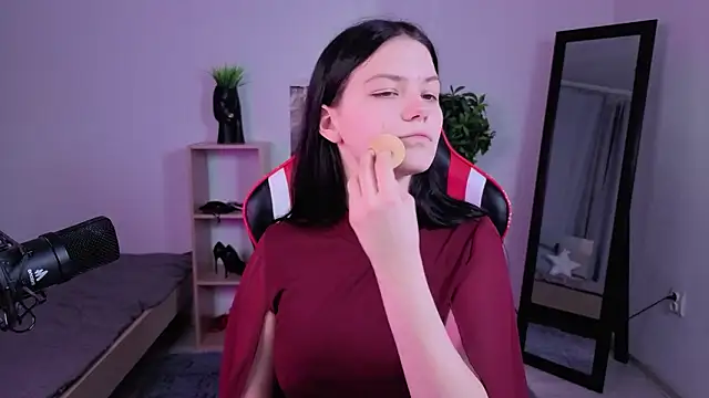 Snapshot of Maria_trend chatting on 02.18.26 Maria trend online show from 02.18.26