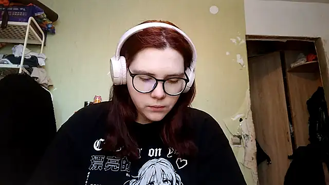 Snapshot of VannessaDillenbeck chatting on 02.06.26 VannessaDillenbeck online show from 02.06.26