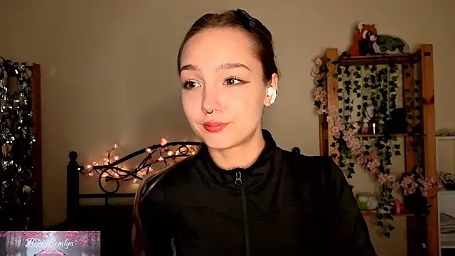 HoneyComfy online show from 05.15.26