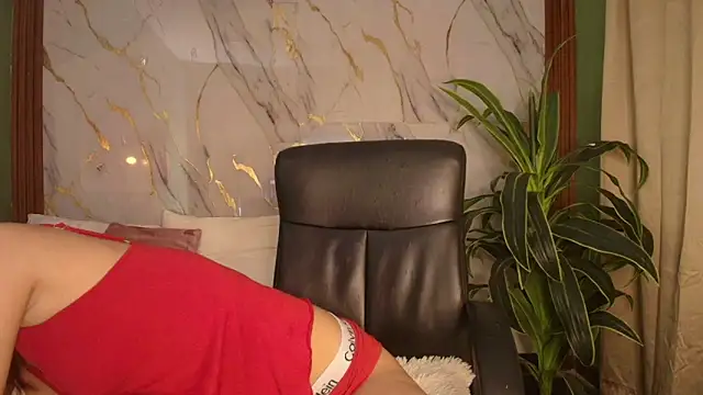 Snapshot of Amanda_Rossi chatting on 06.15.26 Amanda Rossi online show from 06.15.26
